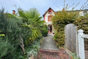 Cosy apartment with garden 10 min from the beach